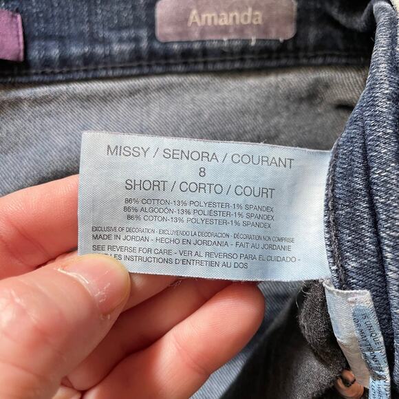 Gloria Vanderbilt Medium Wash Straight Amanda Jeans - Size 8 Short - Medium Rise - Picture 5 of 7